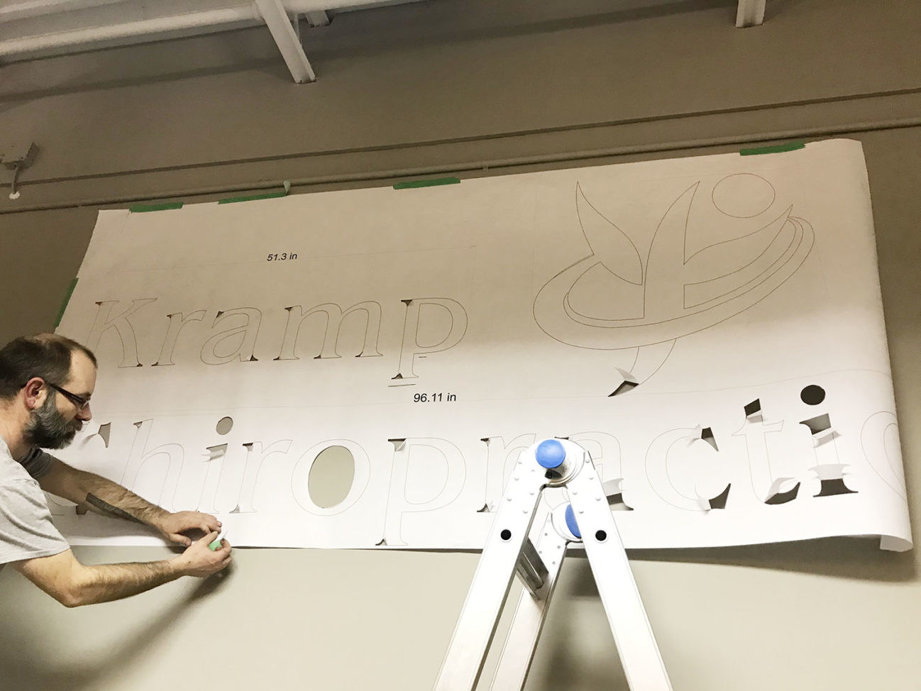 Installling a preserved moss logo